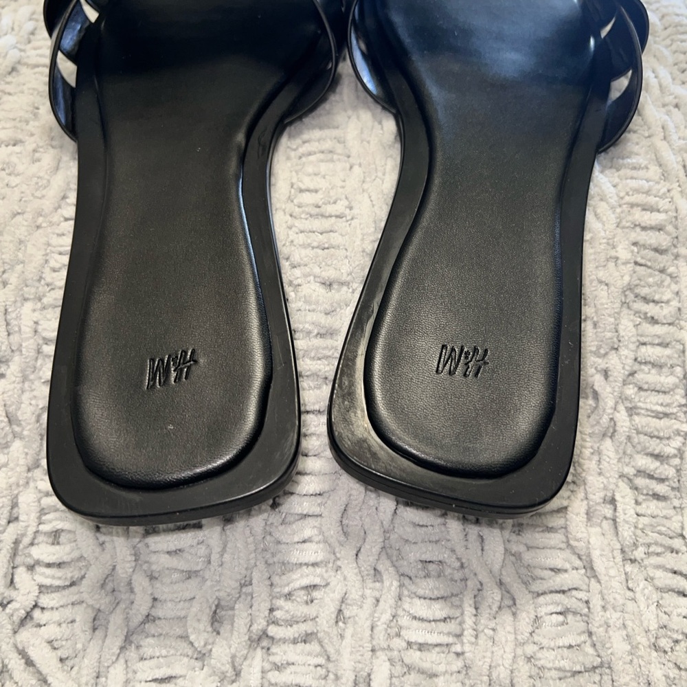 H&M Women's Sleek Black Sandals